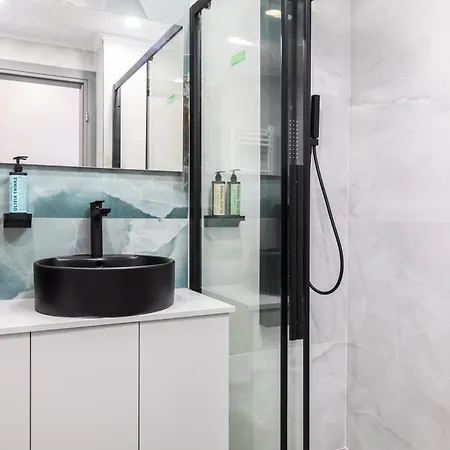Ophelia By Halu!, Luxury With Hot Tub Appartamento