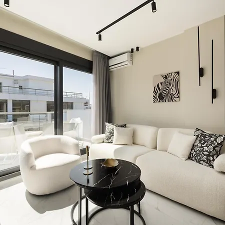 Ophelia By Halu!, Luxury With Hot Tub Thessaloníki