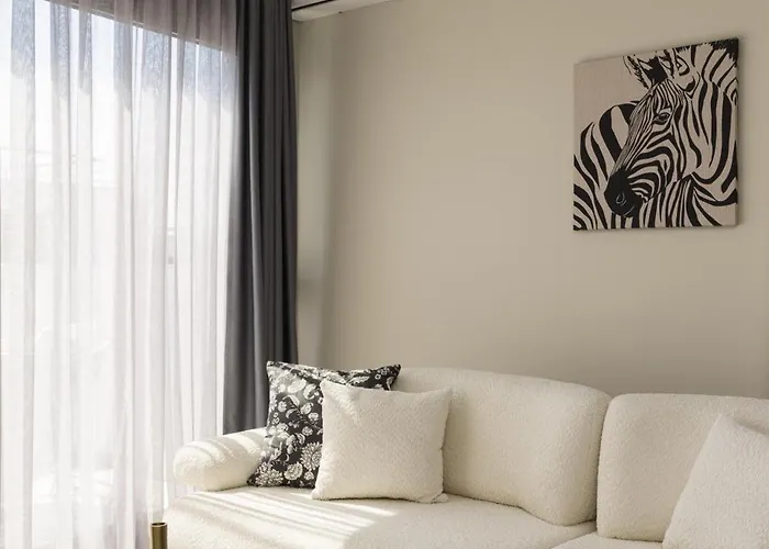 Ophelia By Halu!, Luxury With Hot Tub